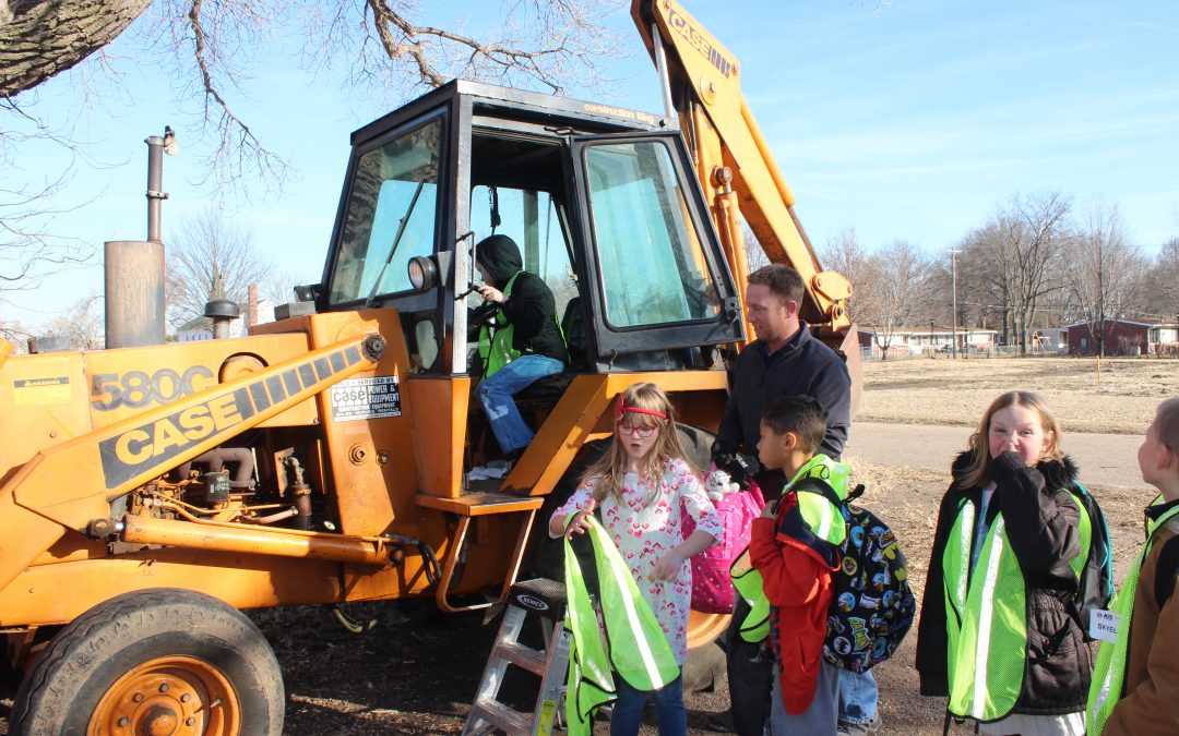 After-School Construction Club Introduces Students to Career Possibilities