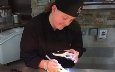 Woman’s Visual Impairment Doesn’t Hinder Motivation to Work
